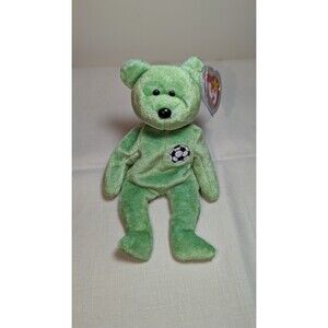 Ty Beanie Babies Kicks Green Soccer Bear Plush with Soccer Ball and Heart Tag